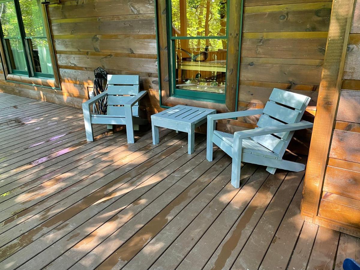 Cozy Creekfront Family Cabin-Pet Friendly -Gamerm-Hot Tub Hiawassee Eksteriør billede