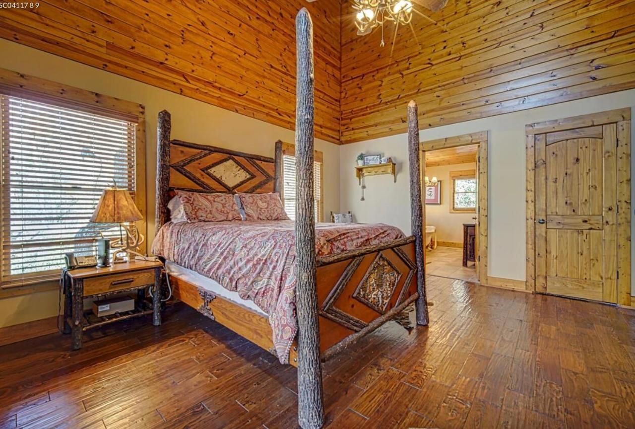 Cozy Creekfront Family Cabin-Pet Friendly -Gamerm-Hot Tub Hiawassee Eksteriør billede