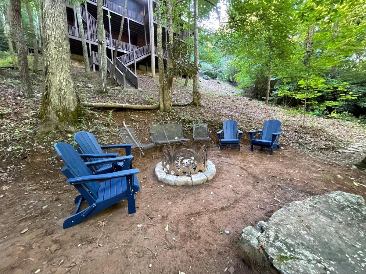 Cozy Creekfront Family Cabin-Pet Friendly -Gamerm-Hot Tub Hiawassee Eksteriør billede